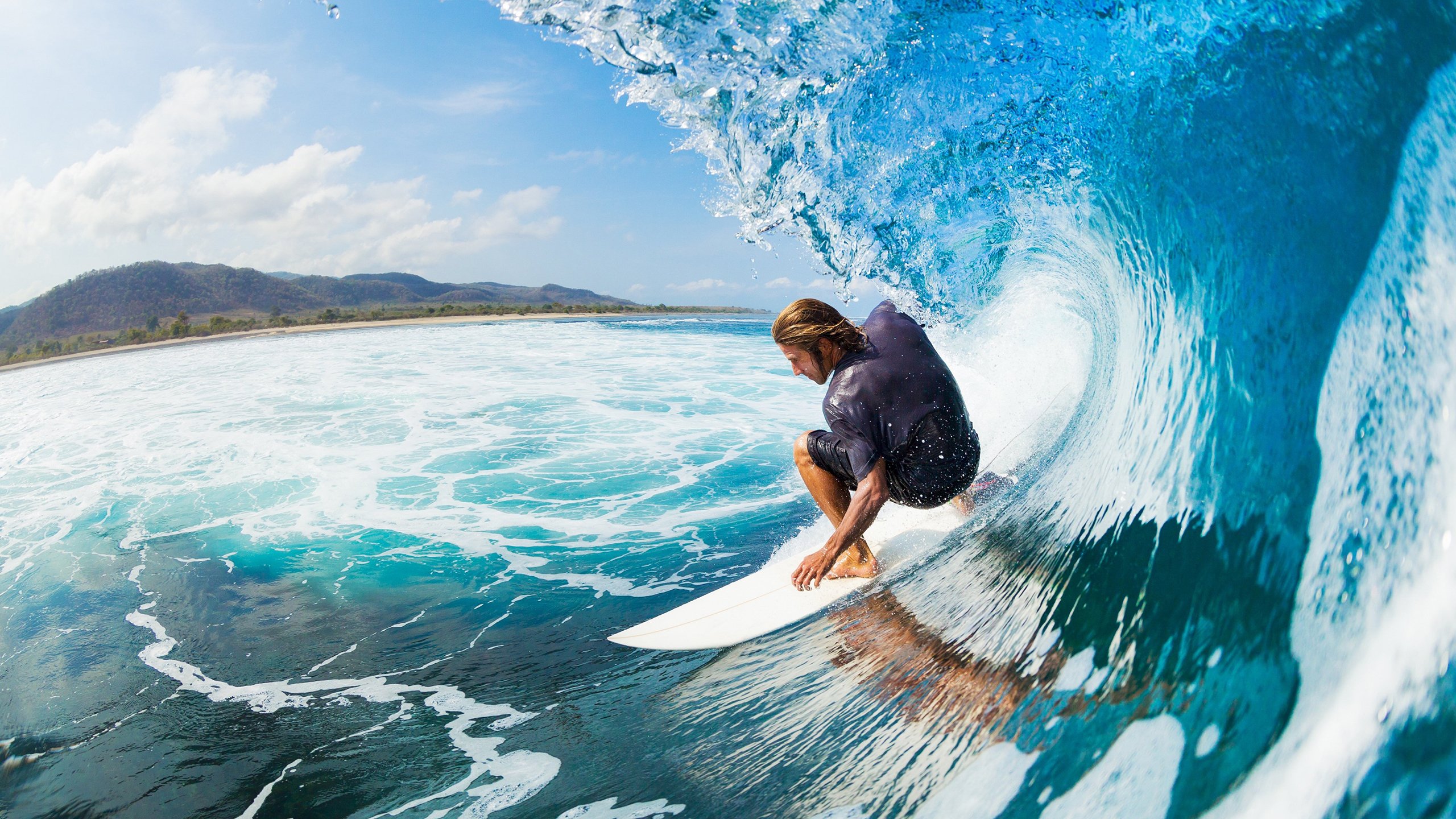 “铁血战士”——车手面对困难与挑战的奋战瞬间，铁血战士机车